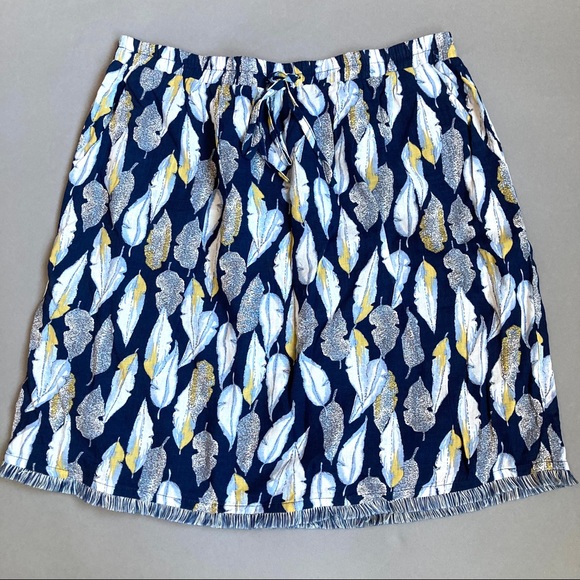 Skies Are Blue Dresses & Skirts - Skies are Blue Print Skirt